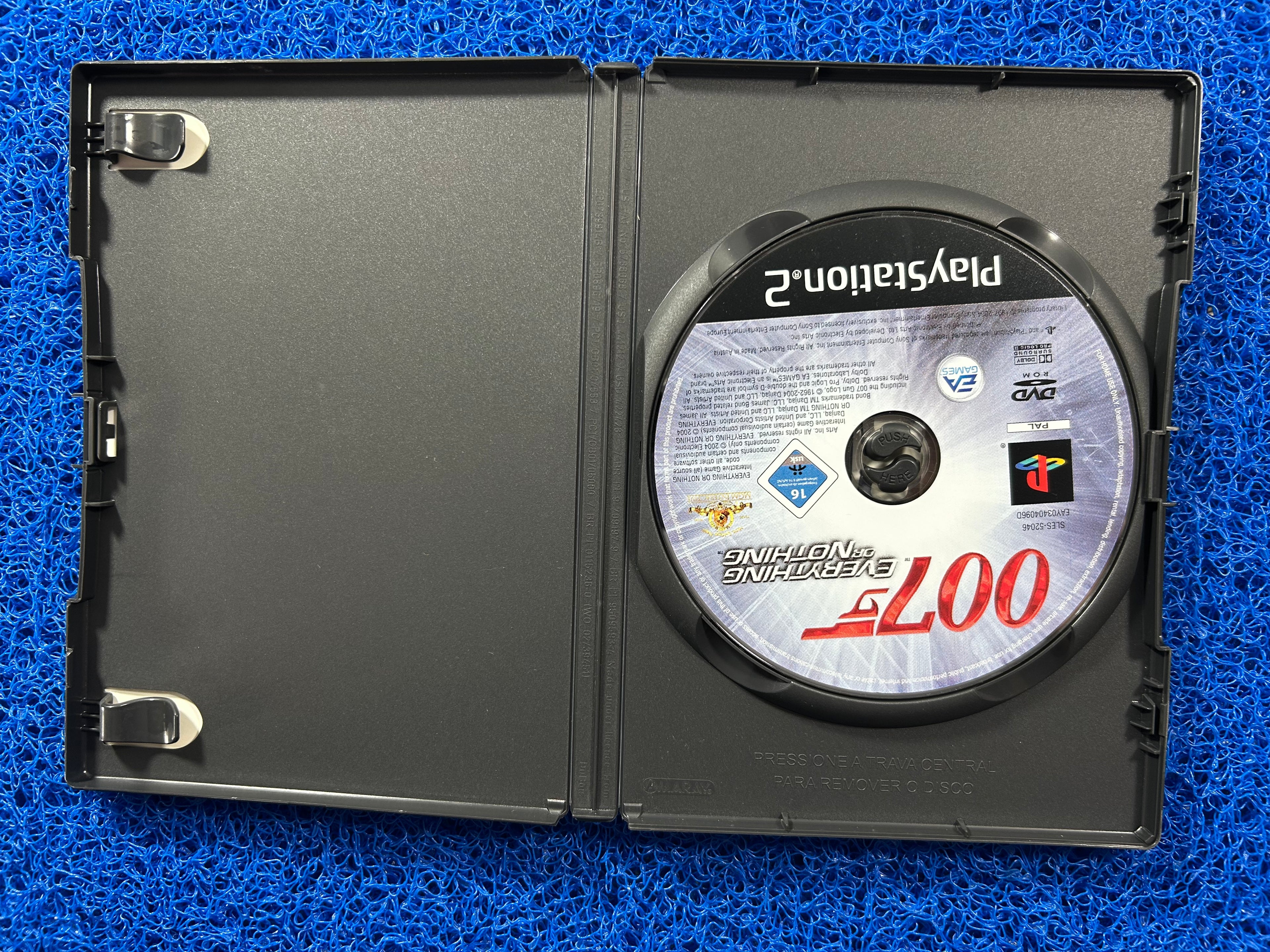 PS2 007 Everything or nothing (E)