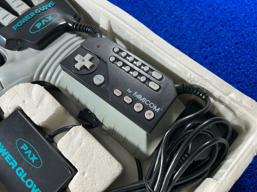 ACESSÓRIOS Powerglove (J)