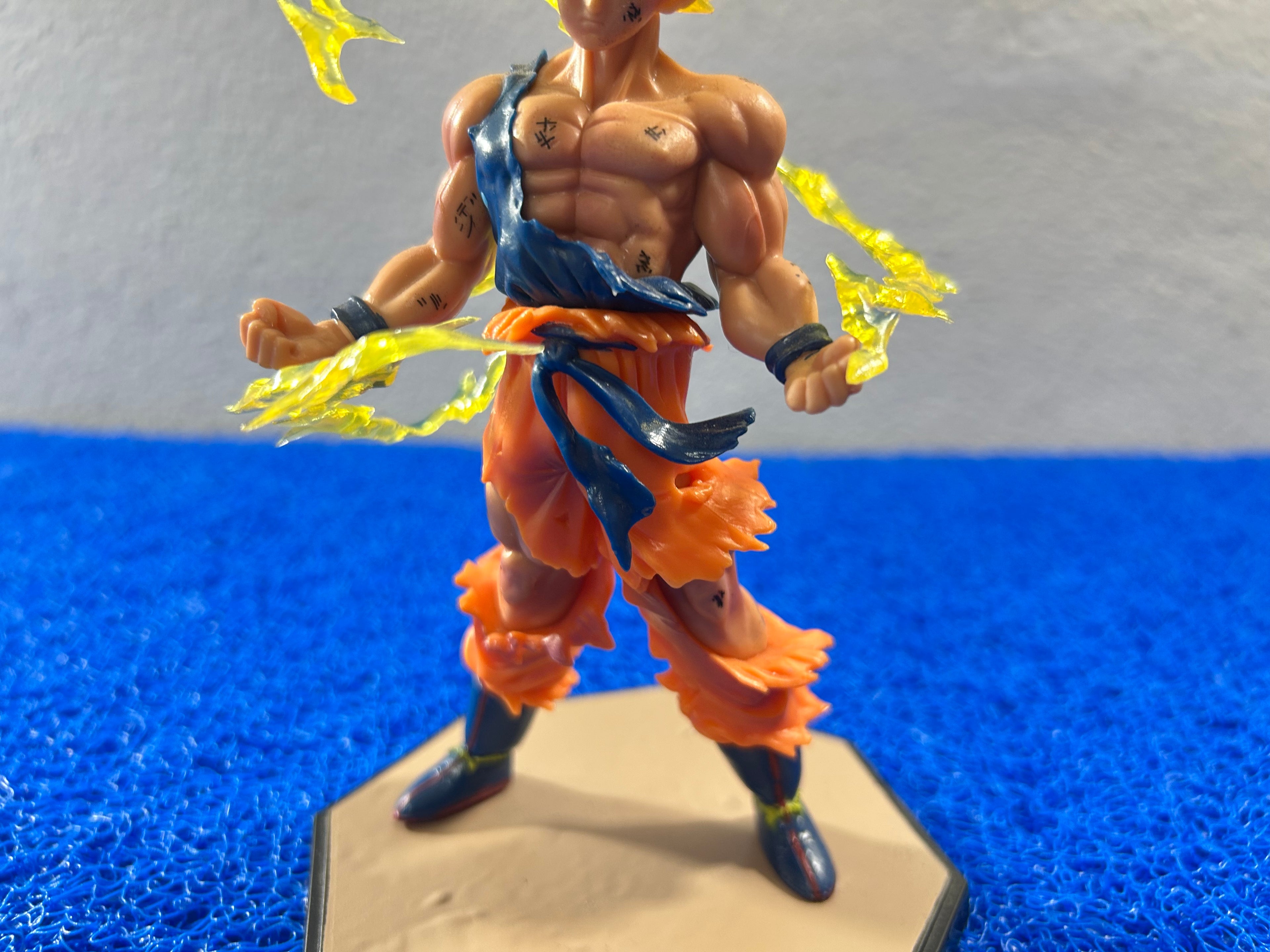 ACTION Goku modo sayajin