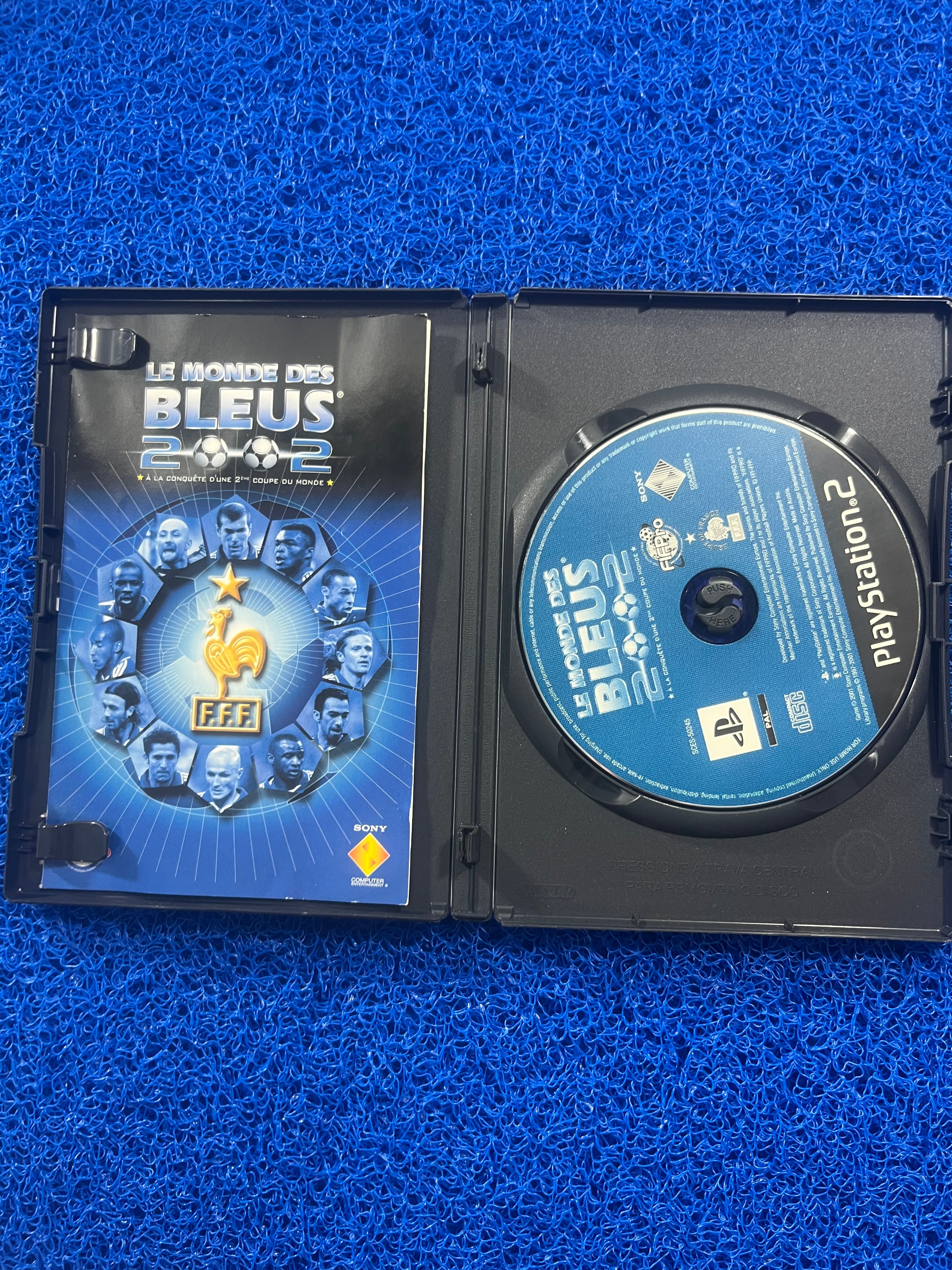 PS2 Le Mond Des Blues 2002 (E)
