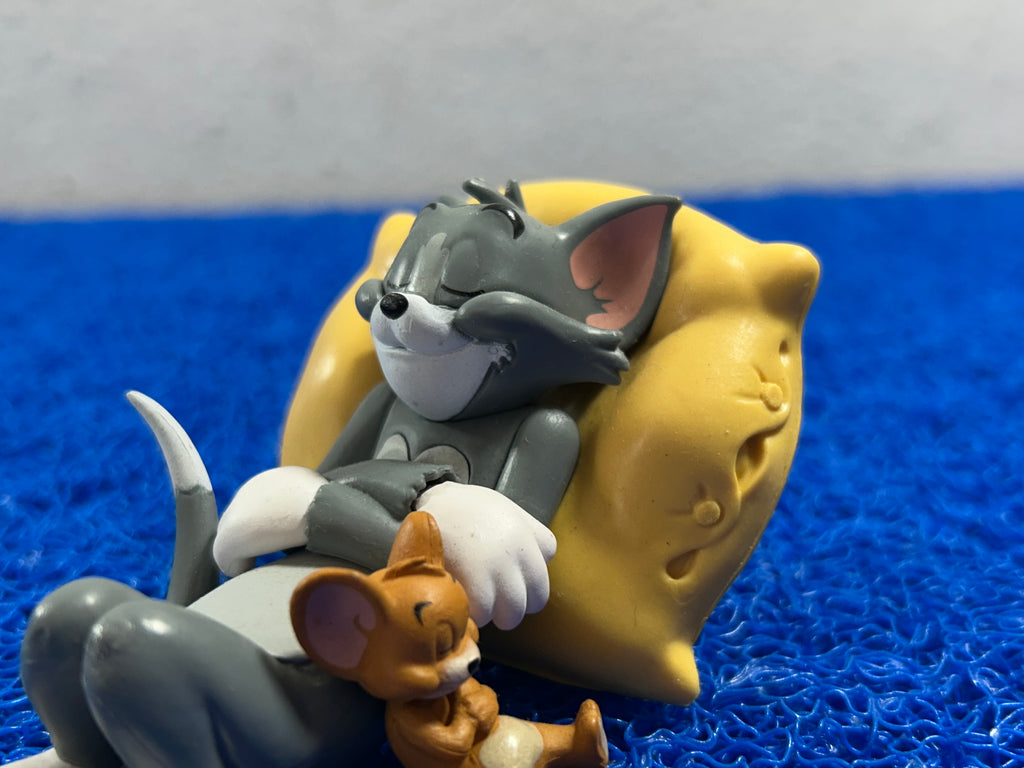 ACTION FIGURE Tom and jerry