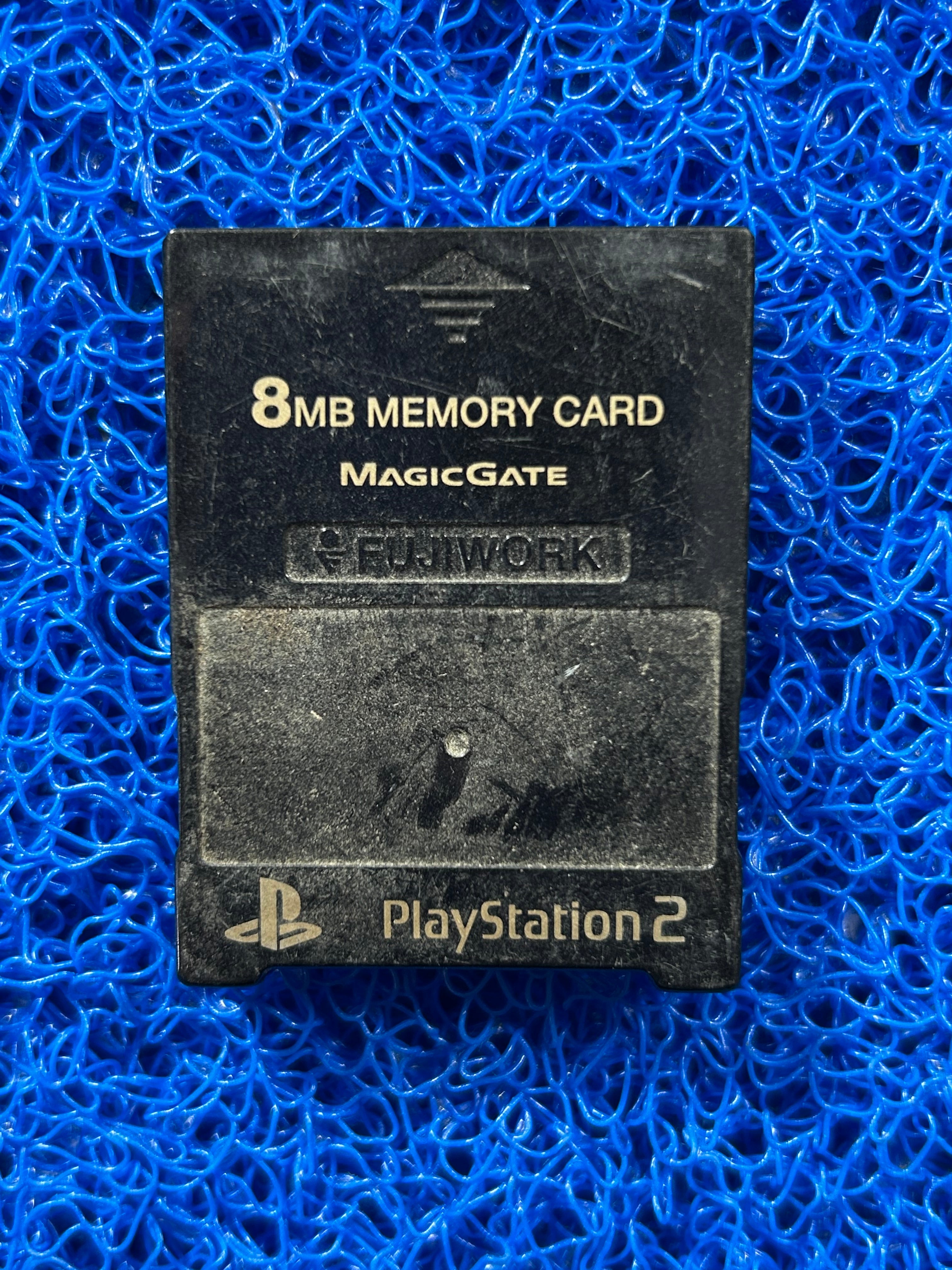 ACESSÓRIOS Memory card de ps2 preto com detalhe dourado
