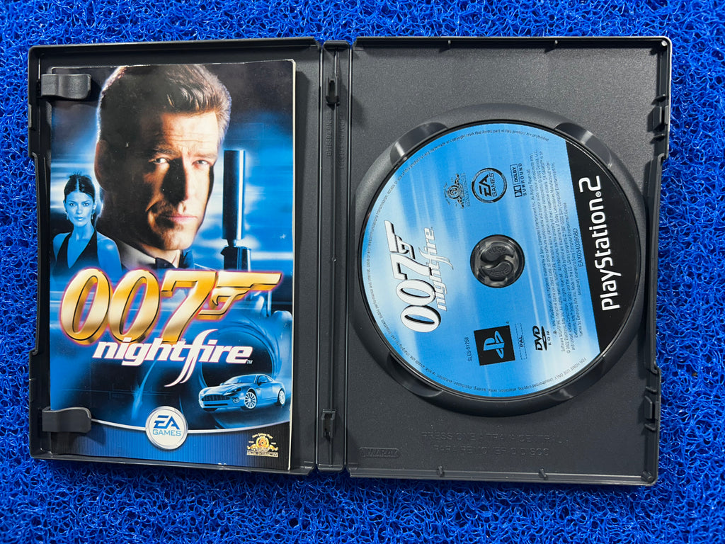 PS2 007 Nightfire (E)