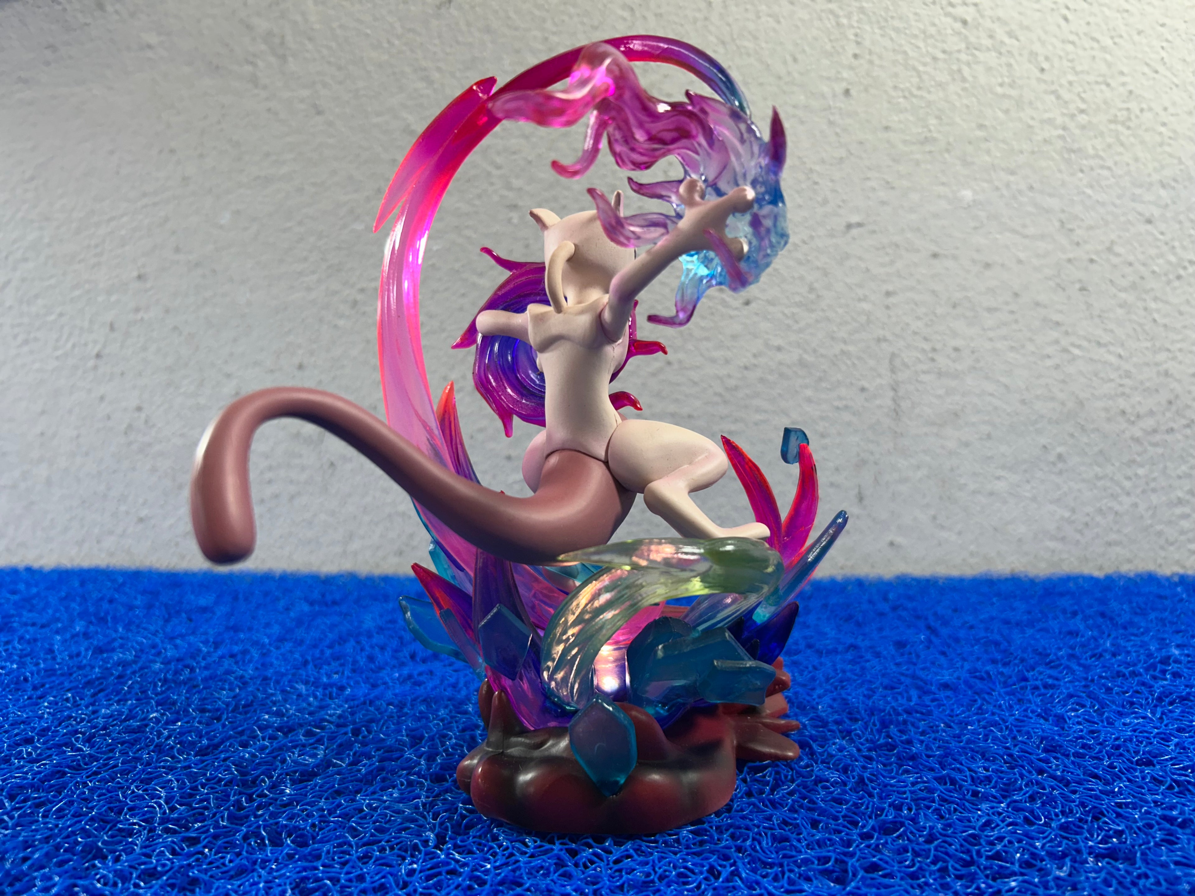 ACTION FIGURE Mewtwo