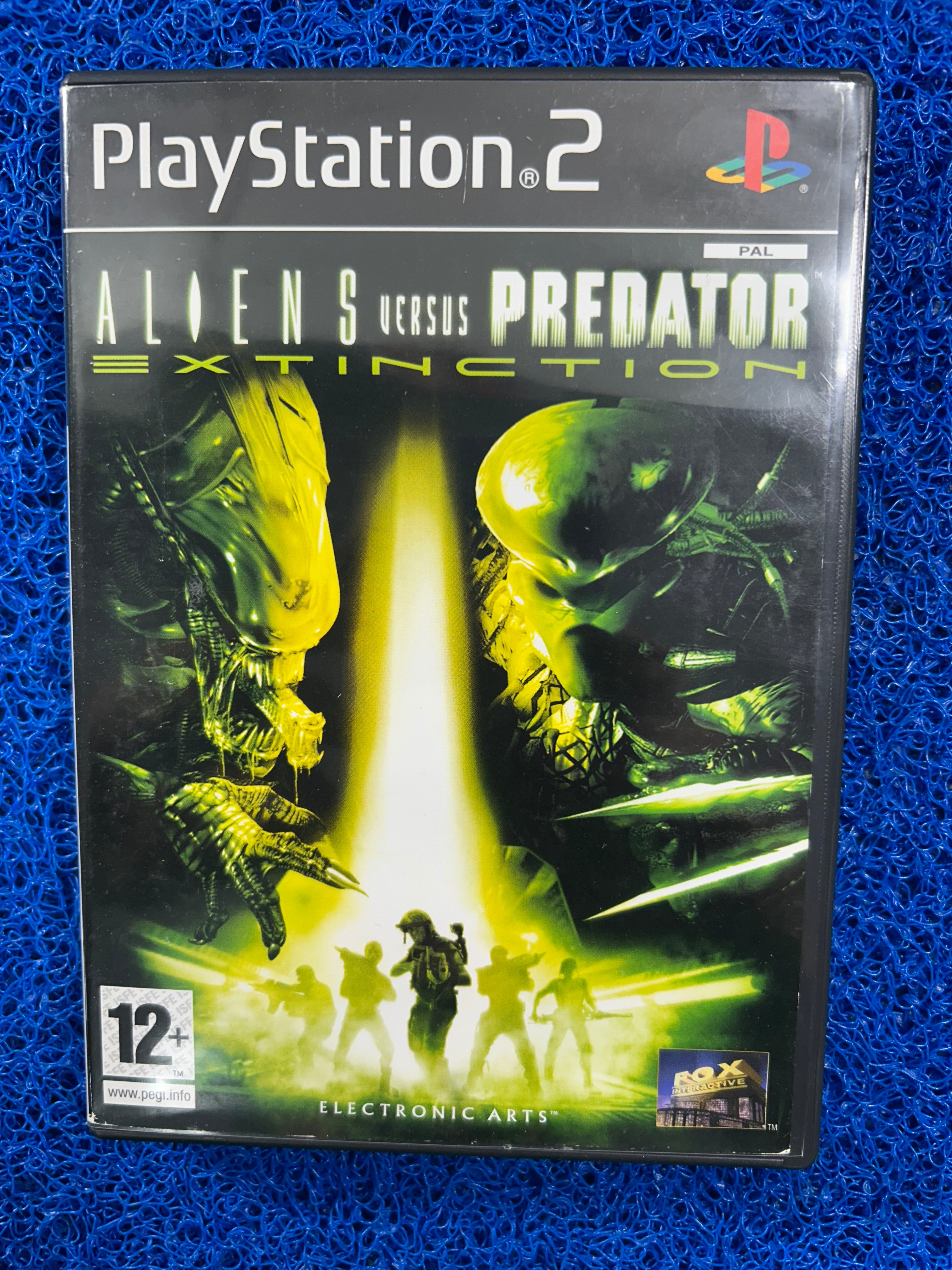PS2# Alien versus predator (E)