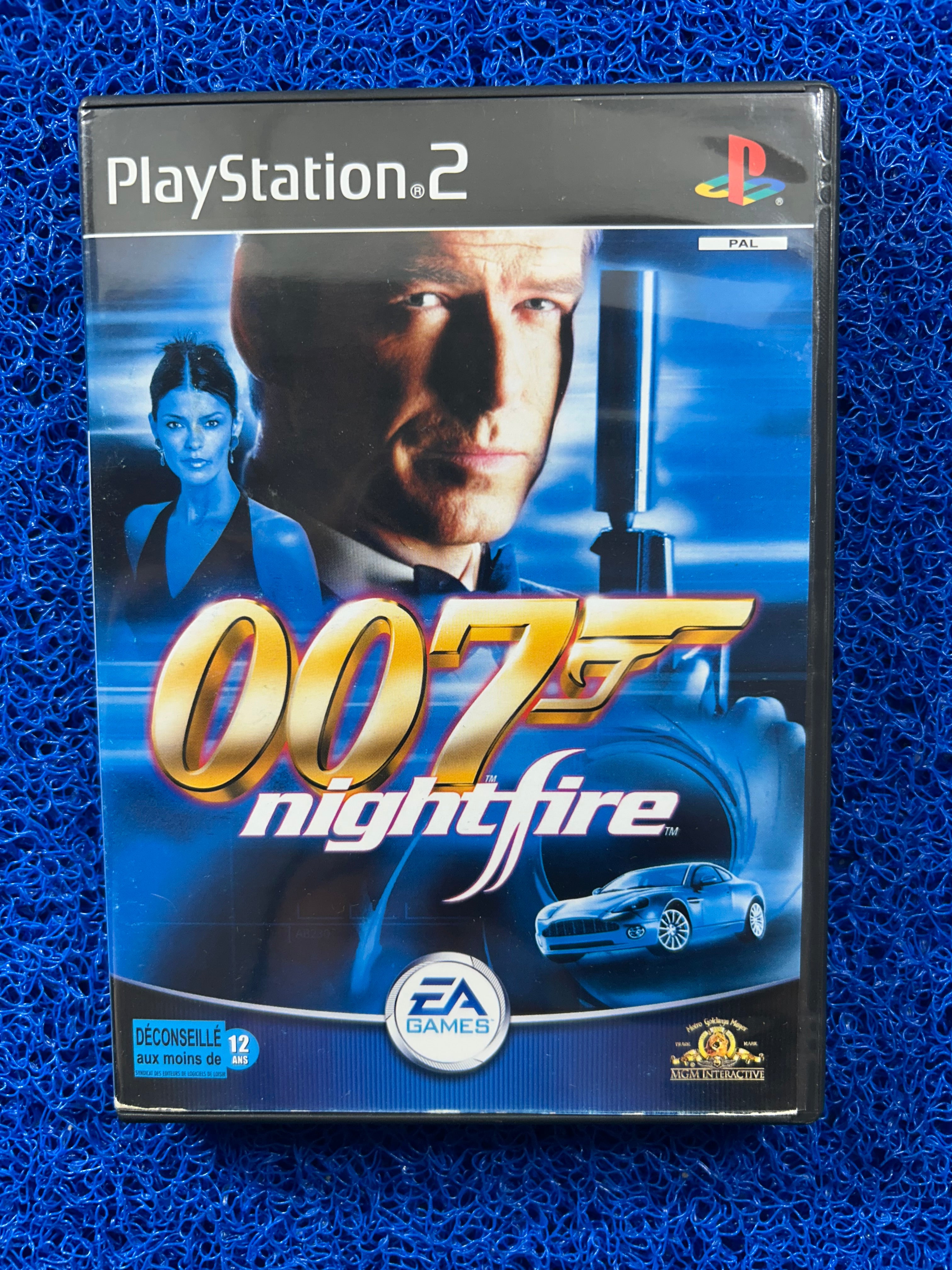 PS2 007 Nightfire (E)
