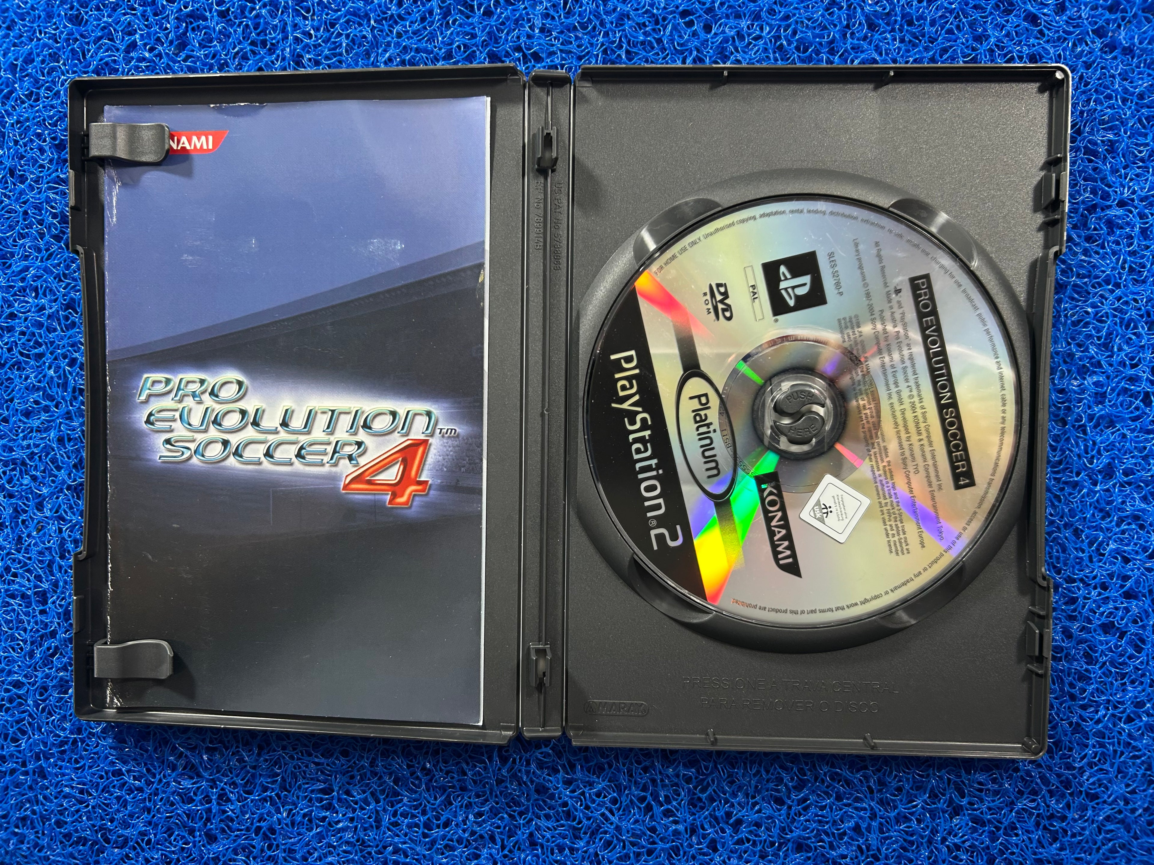 PS2 PES 4 (E)