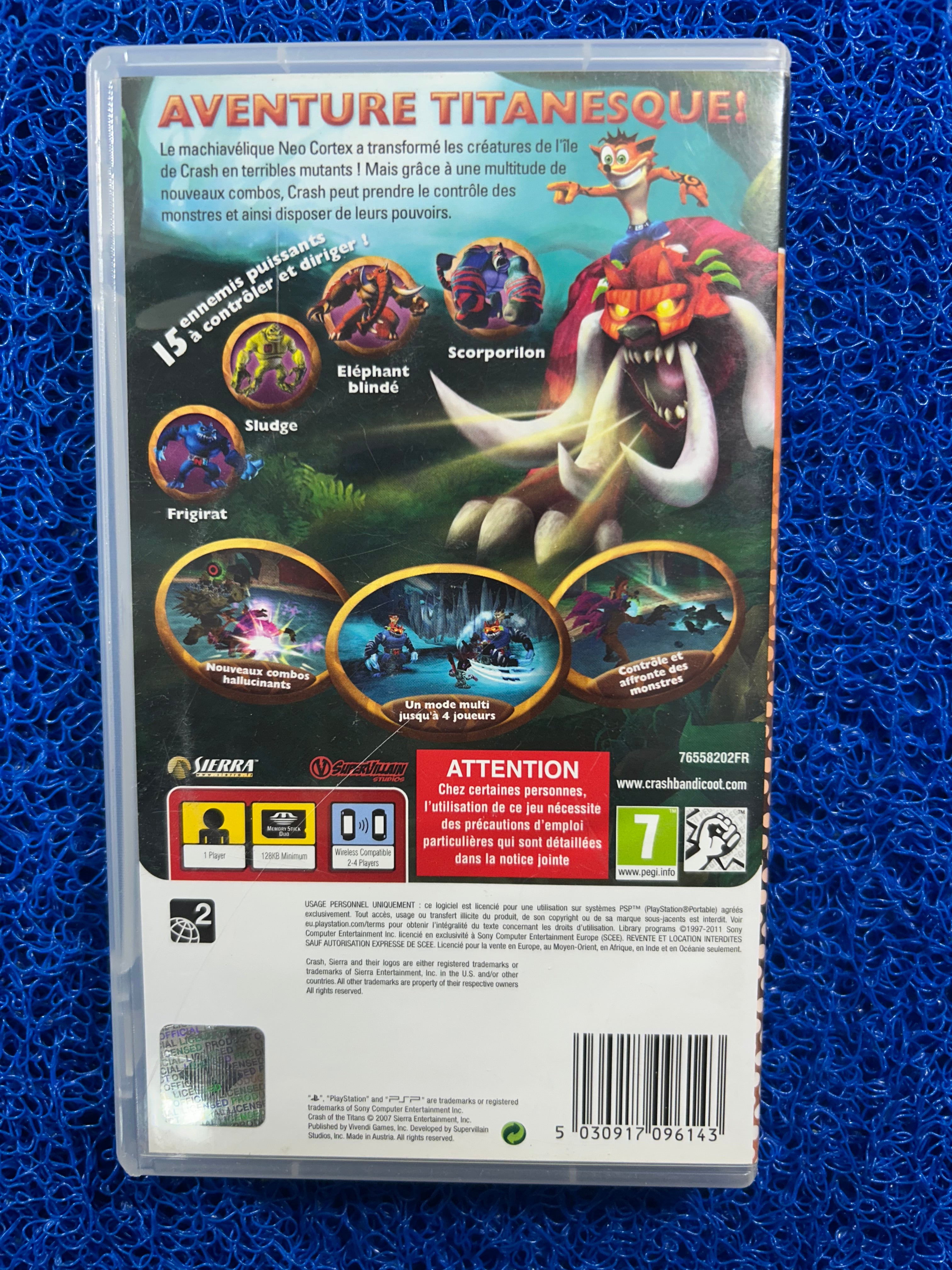 PSP Crash of the titans (E)