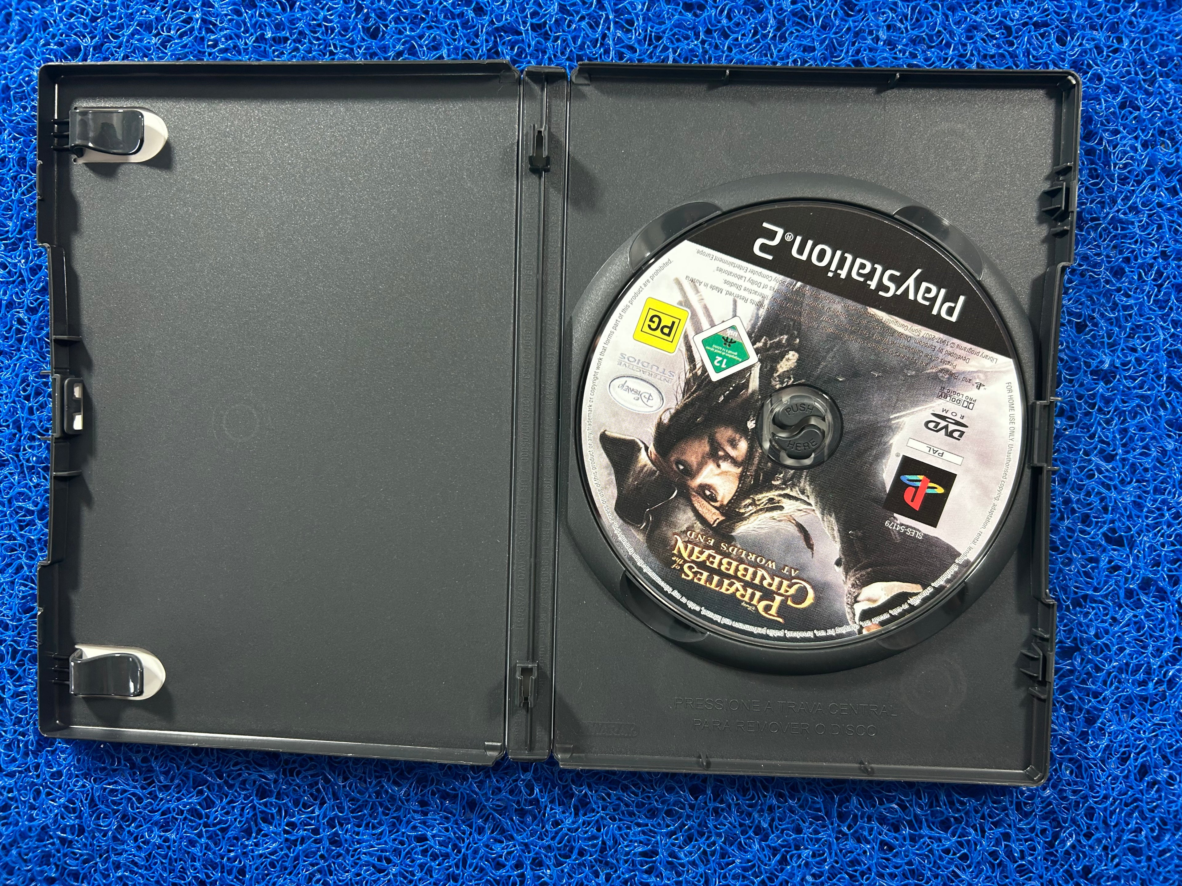 PS2 Pirates of caribbean at worlds end (E)