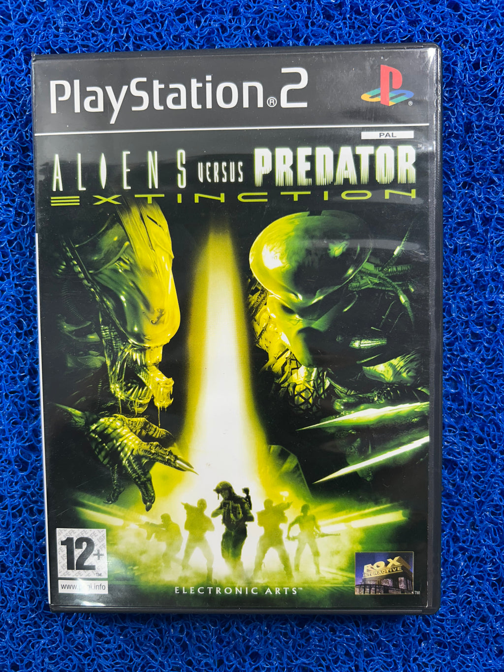 PS2 Aliens vs. Predator (E)