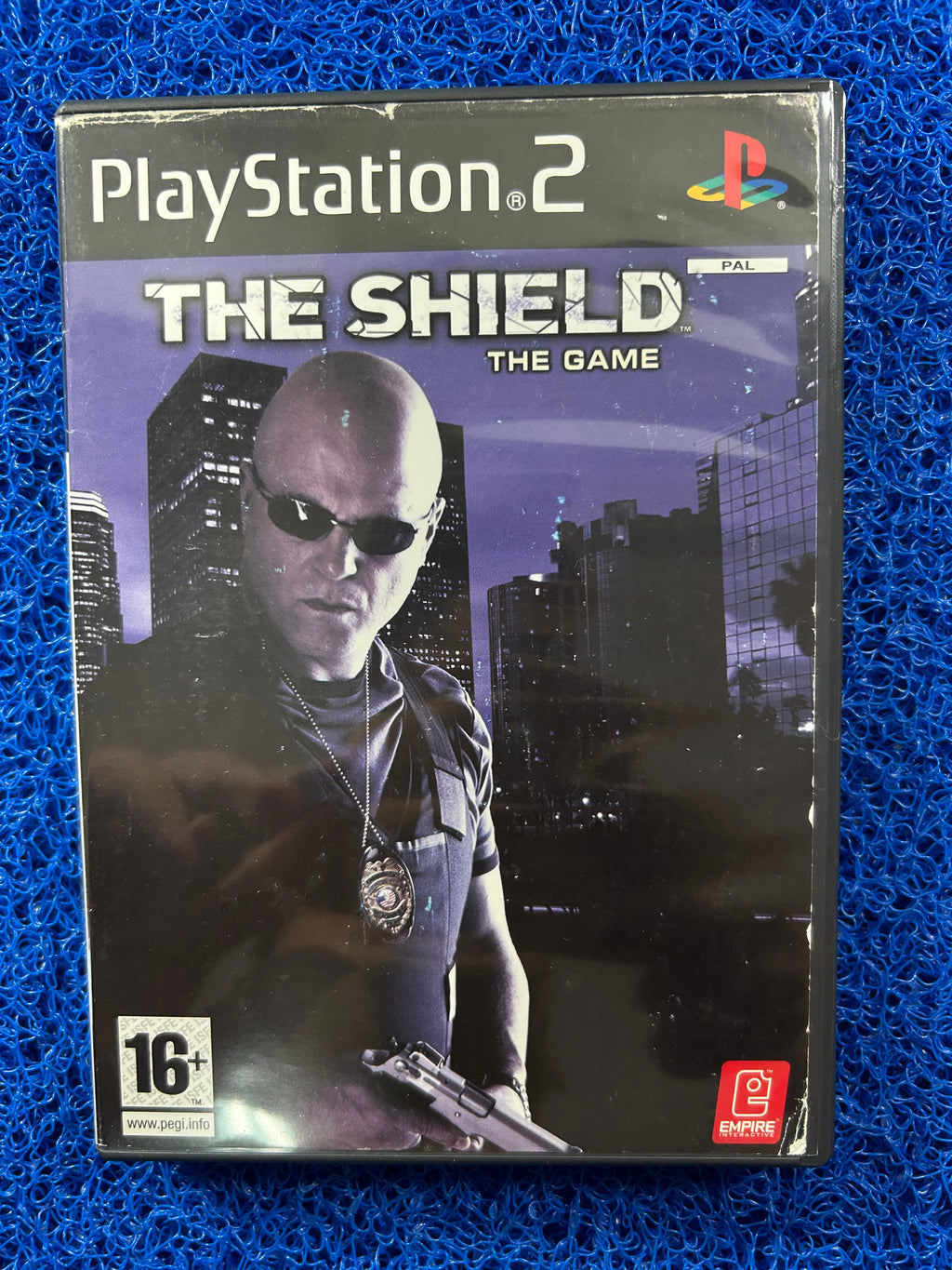 PS2 The shields (E)