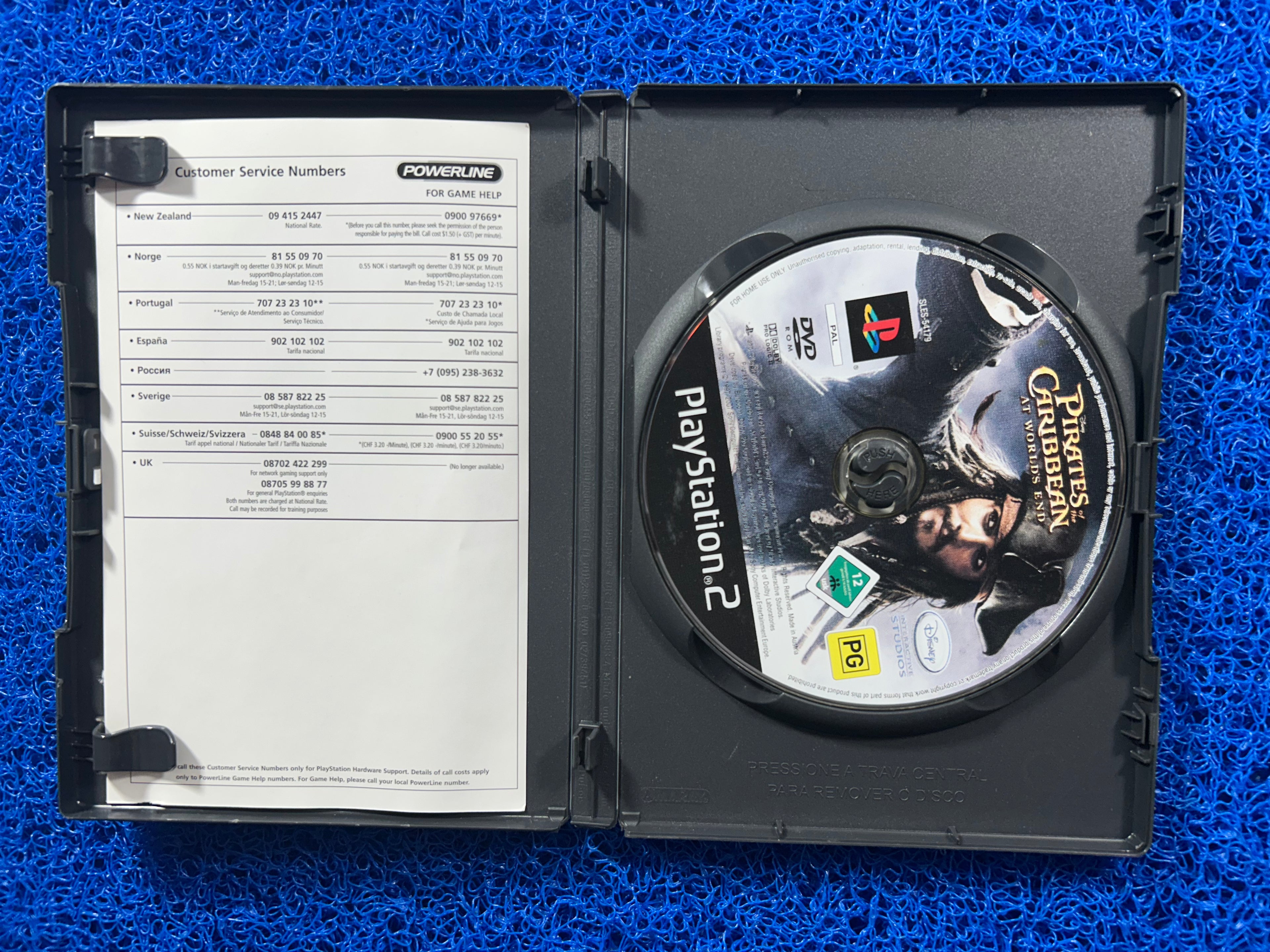 PS2 Pirates of caribbean at worlds end (E)