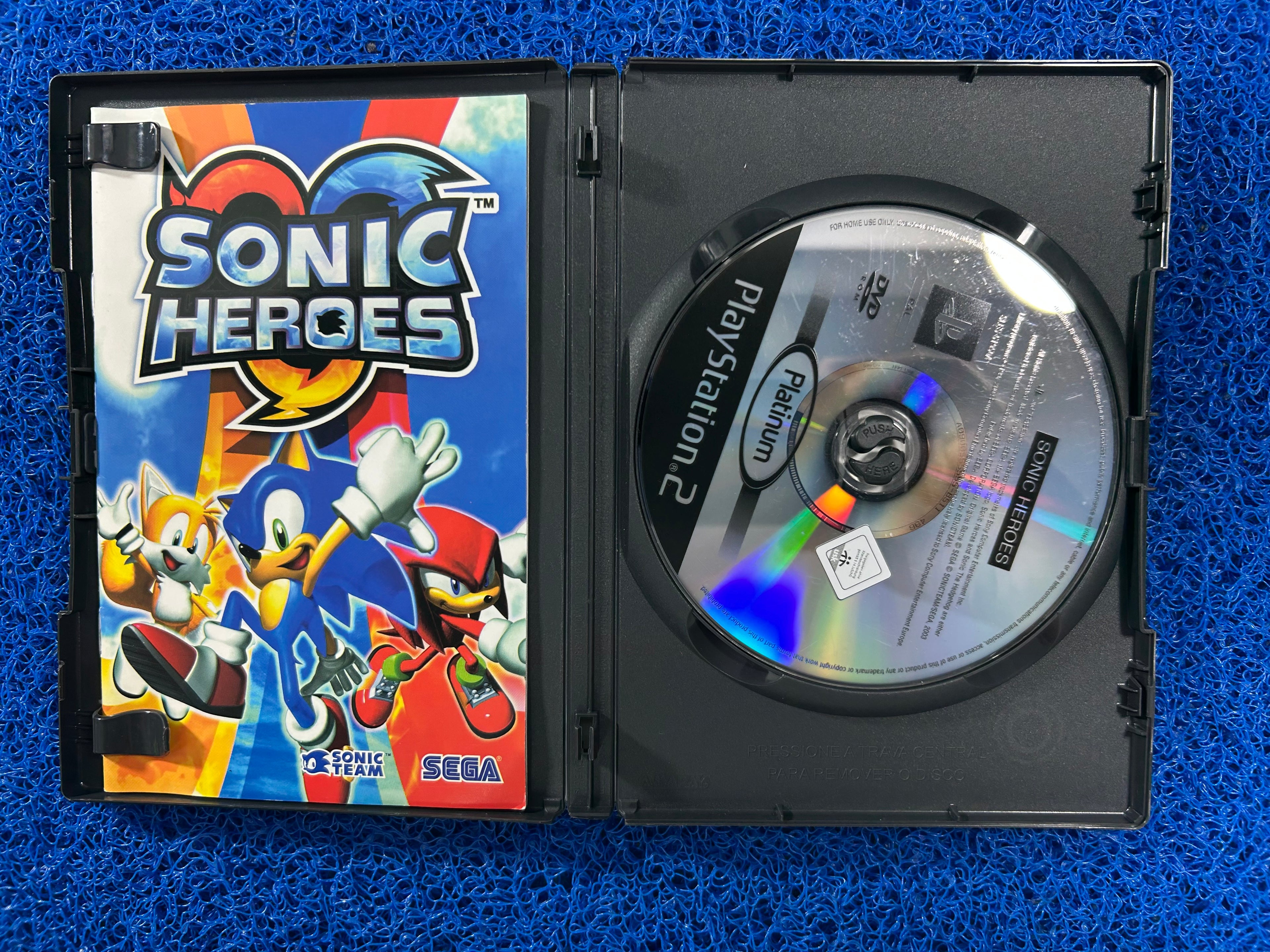 PS2# Sonic Heroes (E)