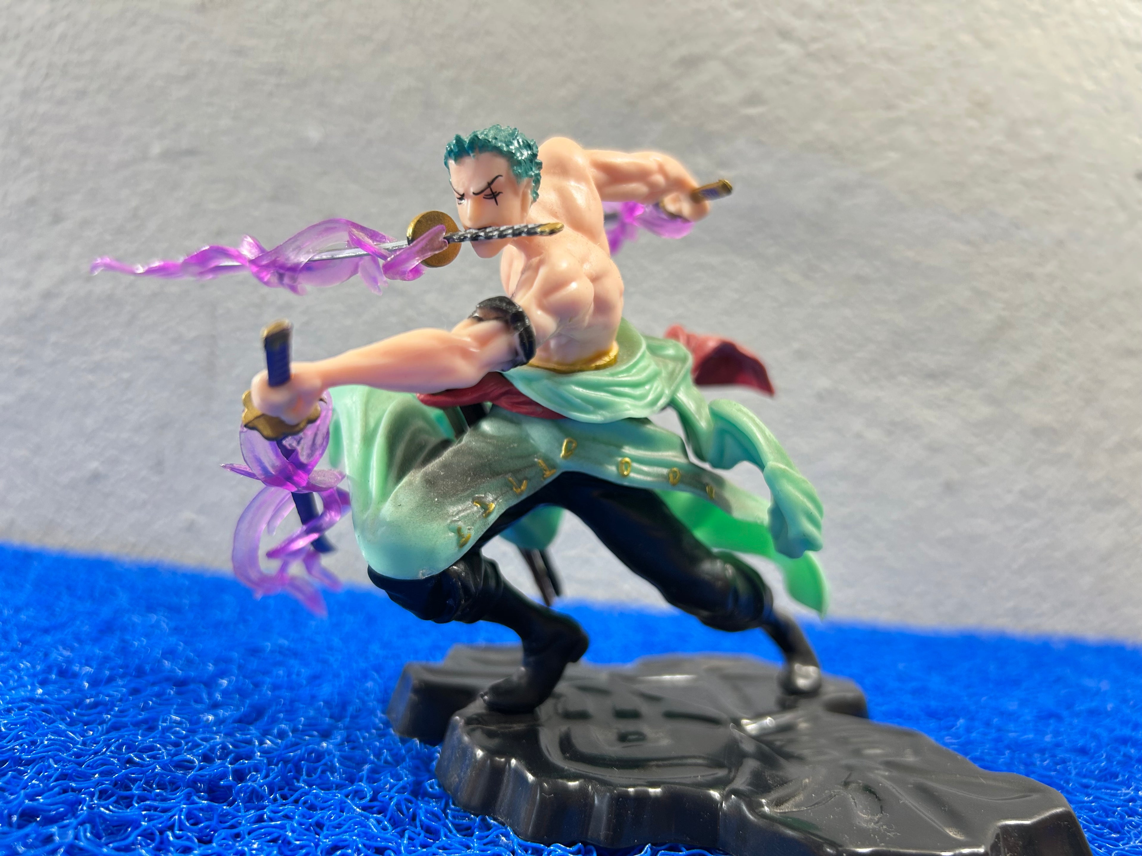 ACTION Zoro