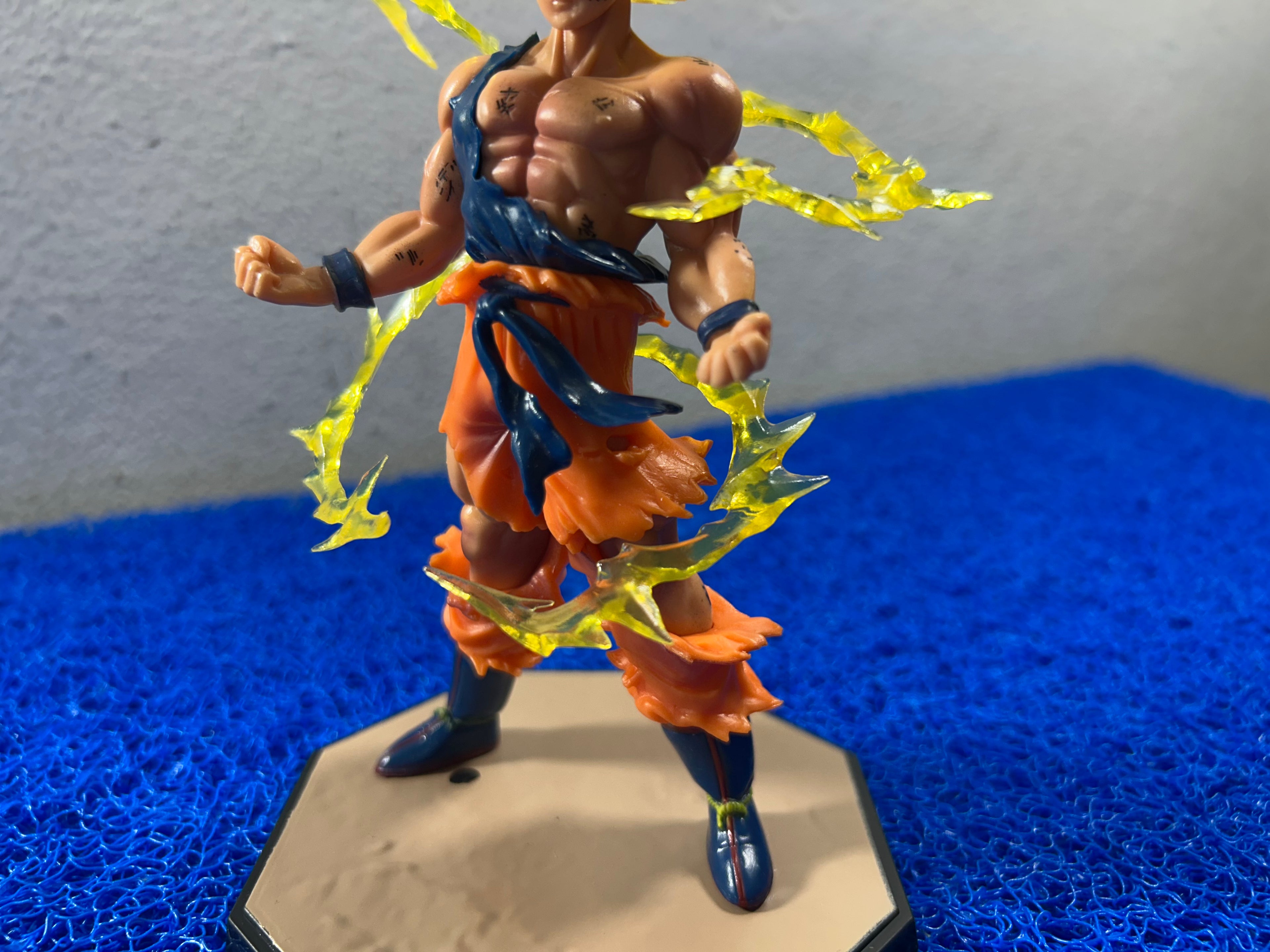 ACTION Goku modo sayajin