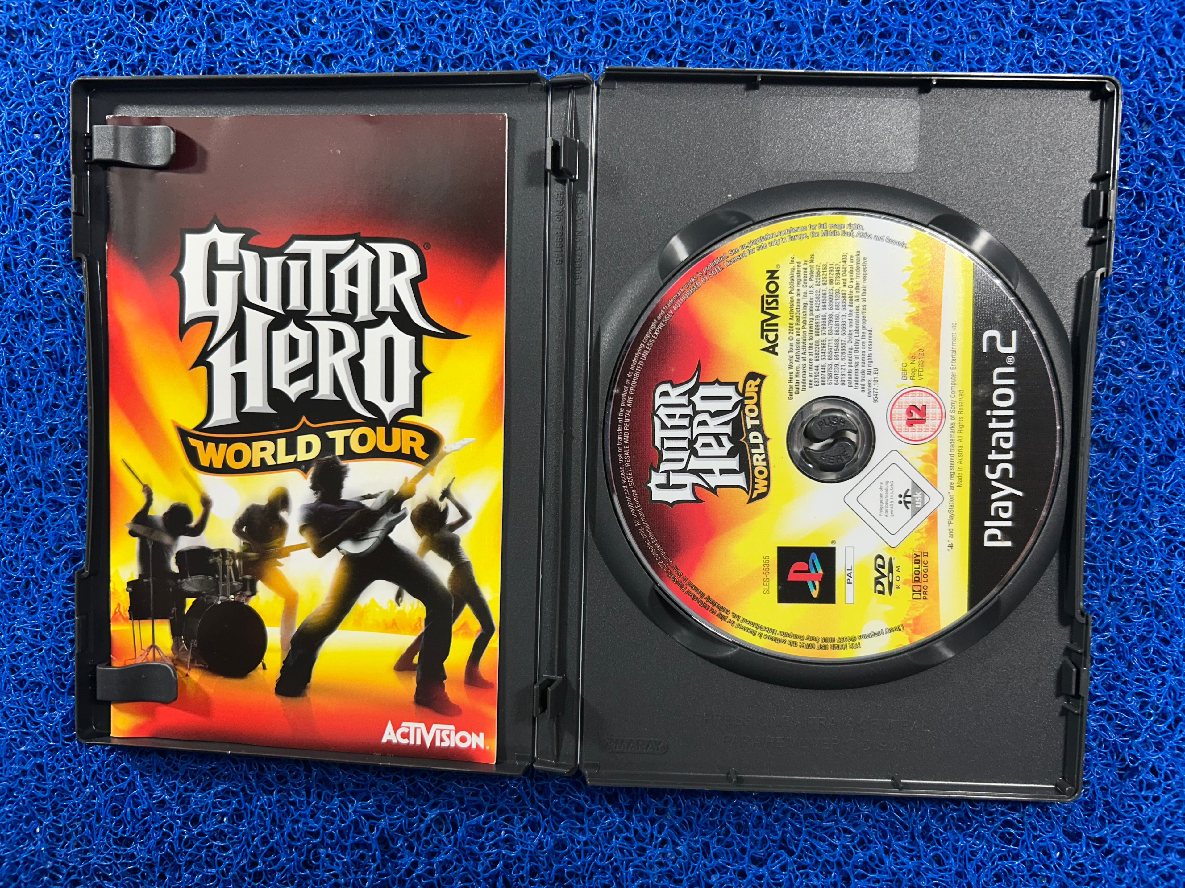 PS2# Guitar hero world tour (E)