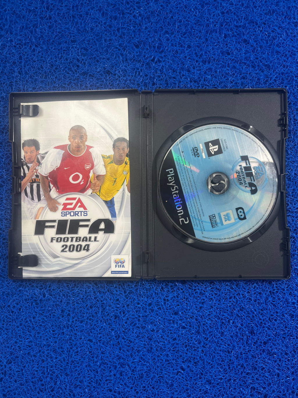 PS2 FIFA 2004(E)