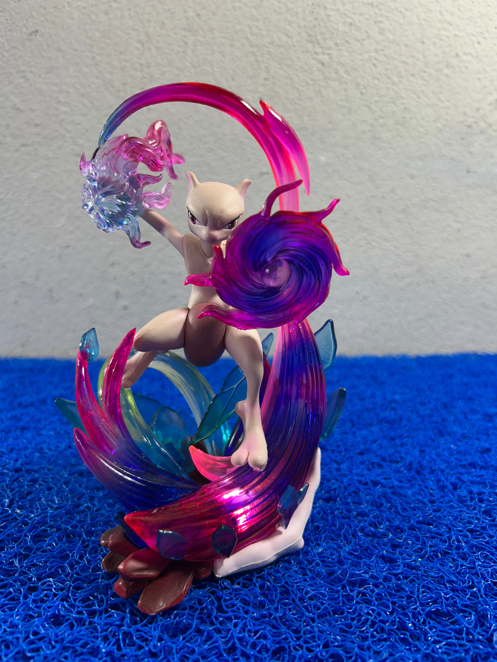 ACTION FIGURE Mewtwo
