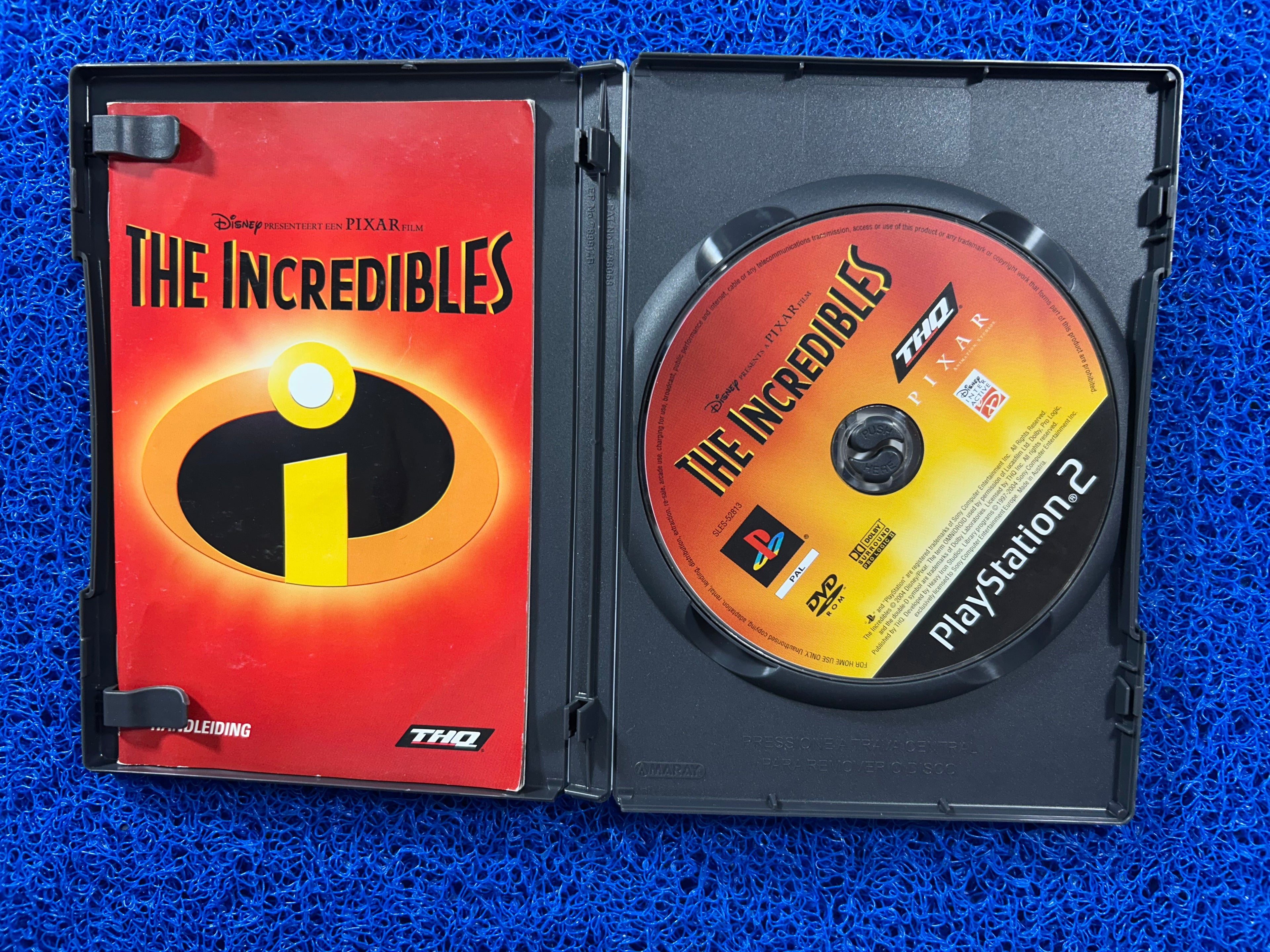 PS2 The incredibles (E)