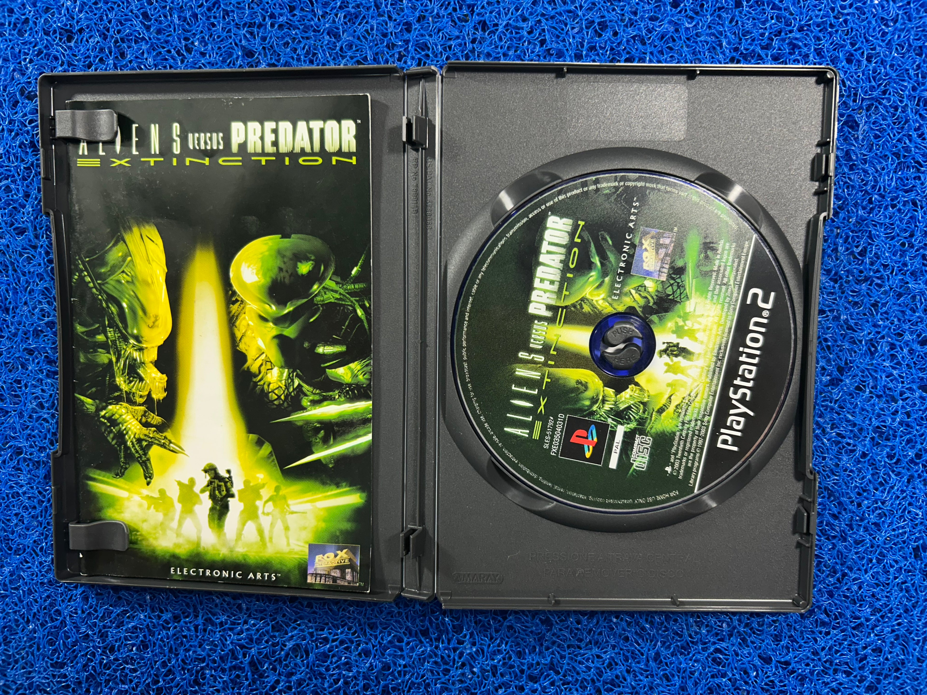 PS2# Alien versus predator (E)