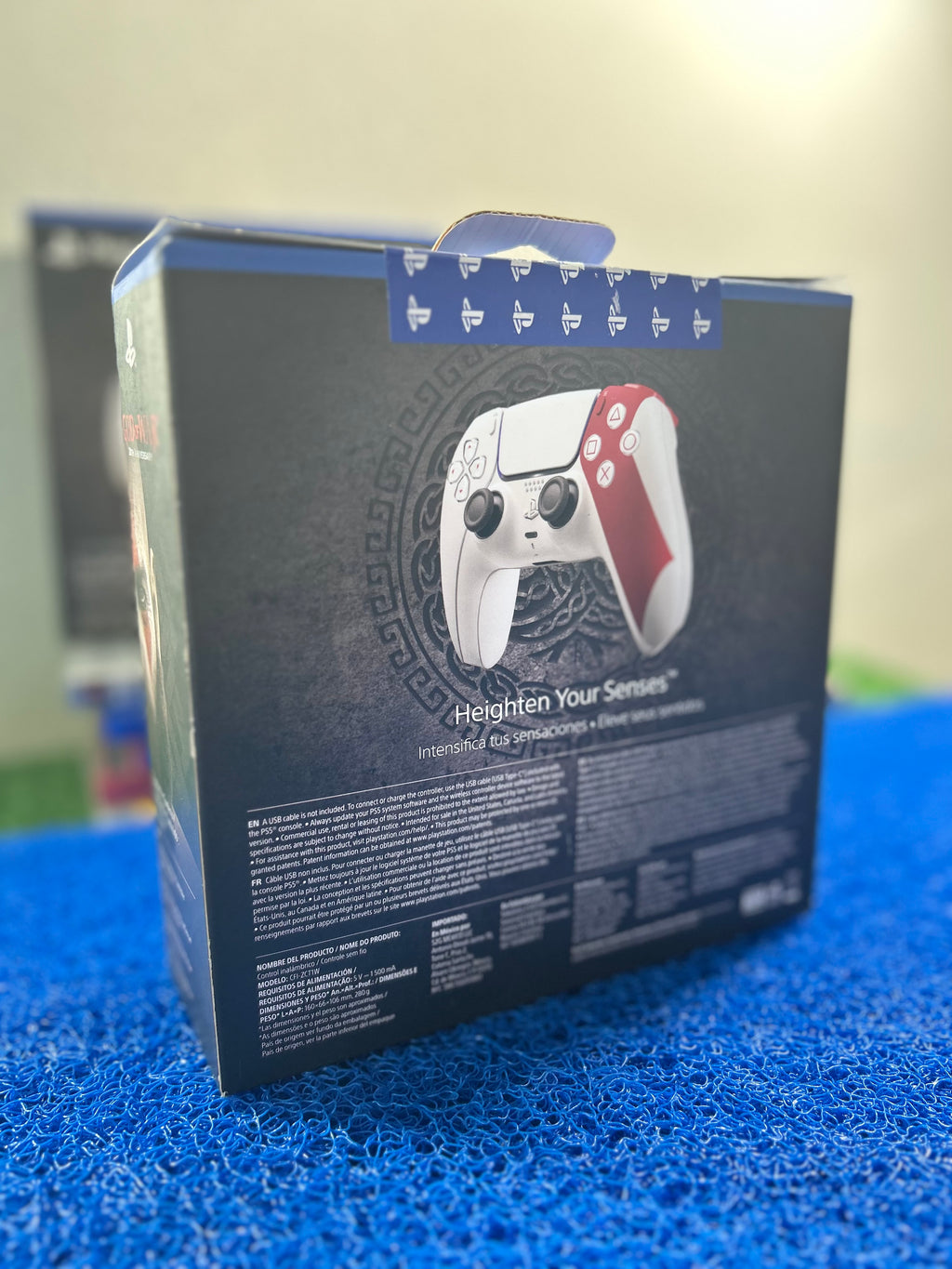 ACESSÓRIOS Controle dualsense de PS5 edição God of war (LACRADO)