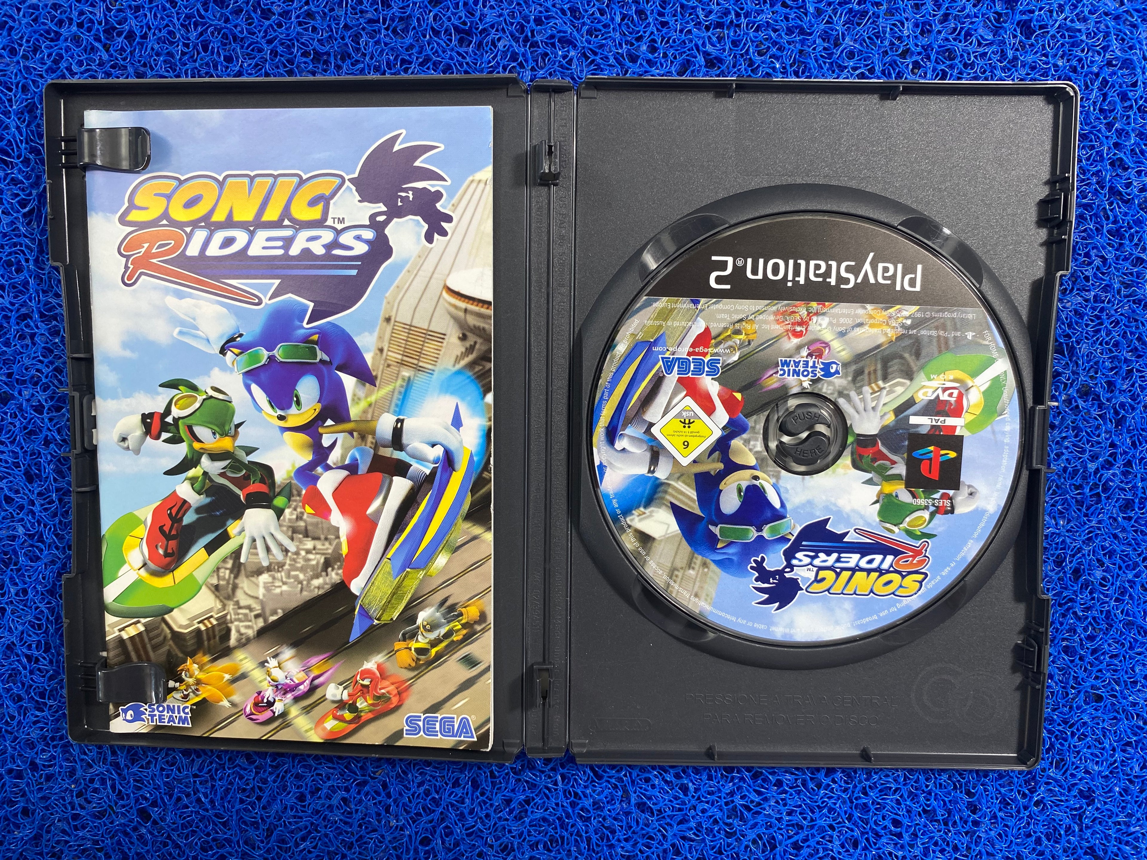 PS2# Sonic riders (E)