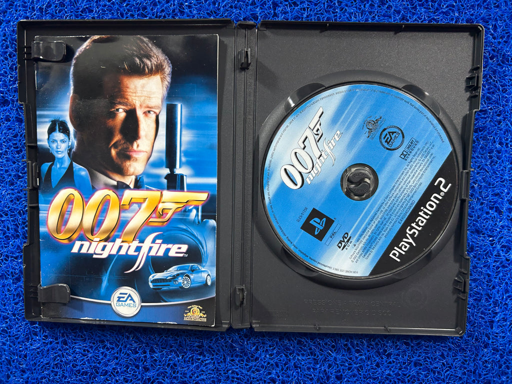PS2 007 Nightfire (E)