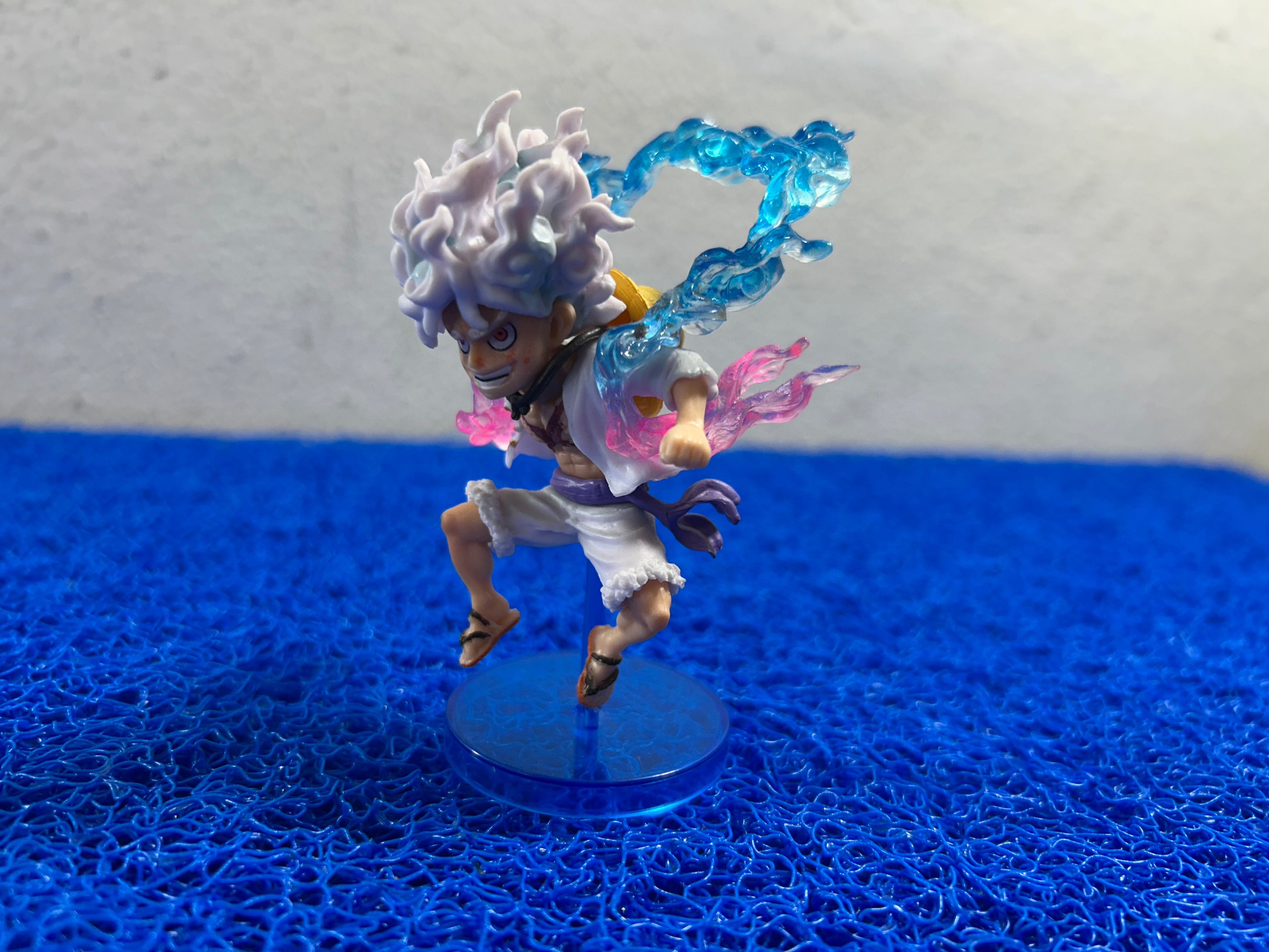 ACTION FIGURE Luffy gear 5