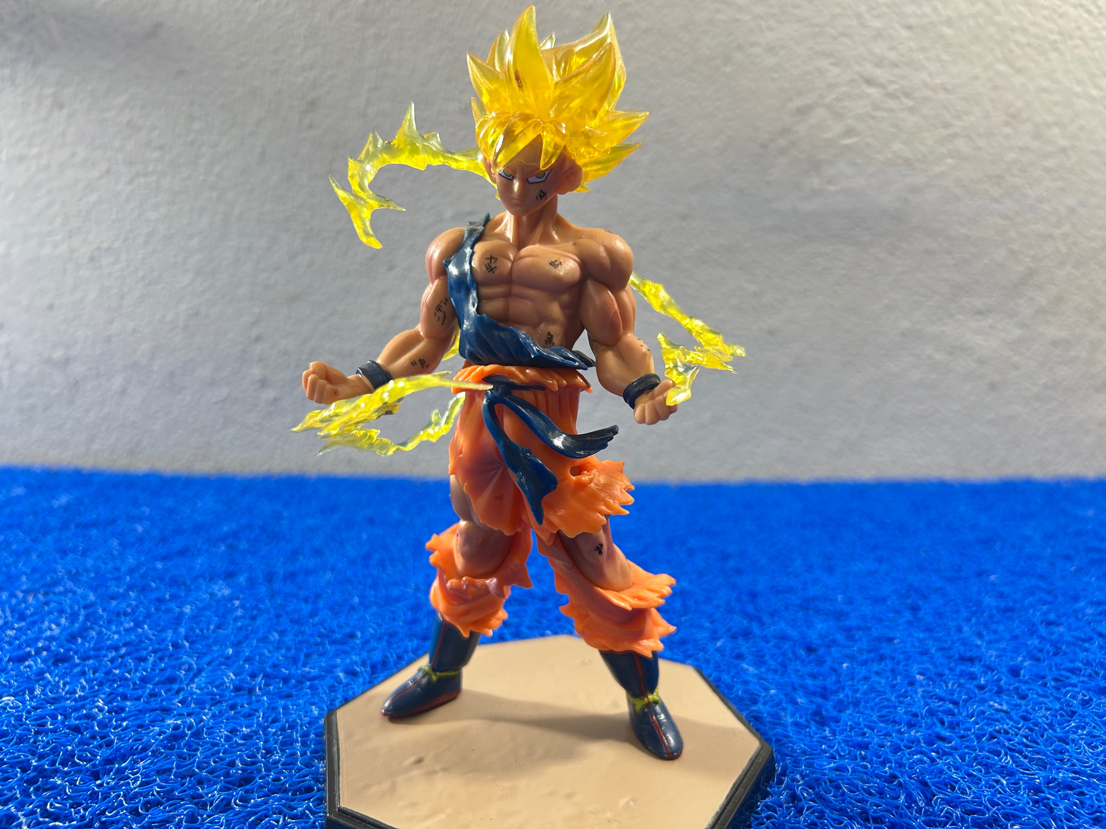 ACTION Goku modo sayajin