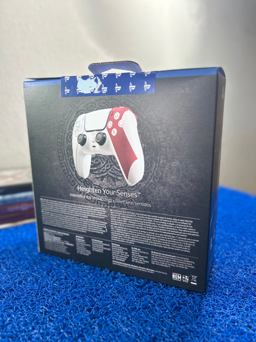 ACESSÓRIOS Controle dualsense de PS5 edição God of war (LACRADO)