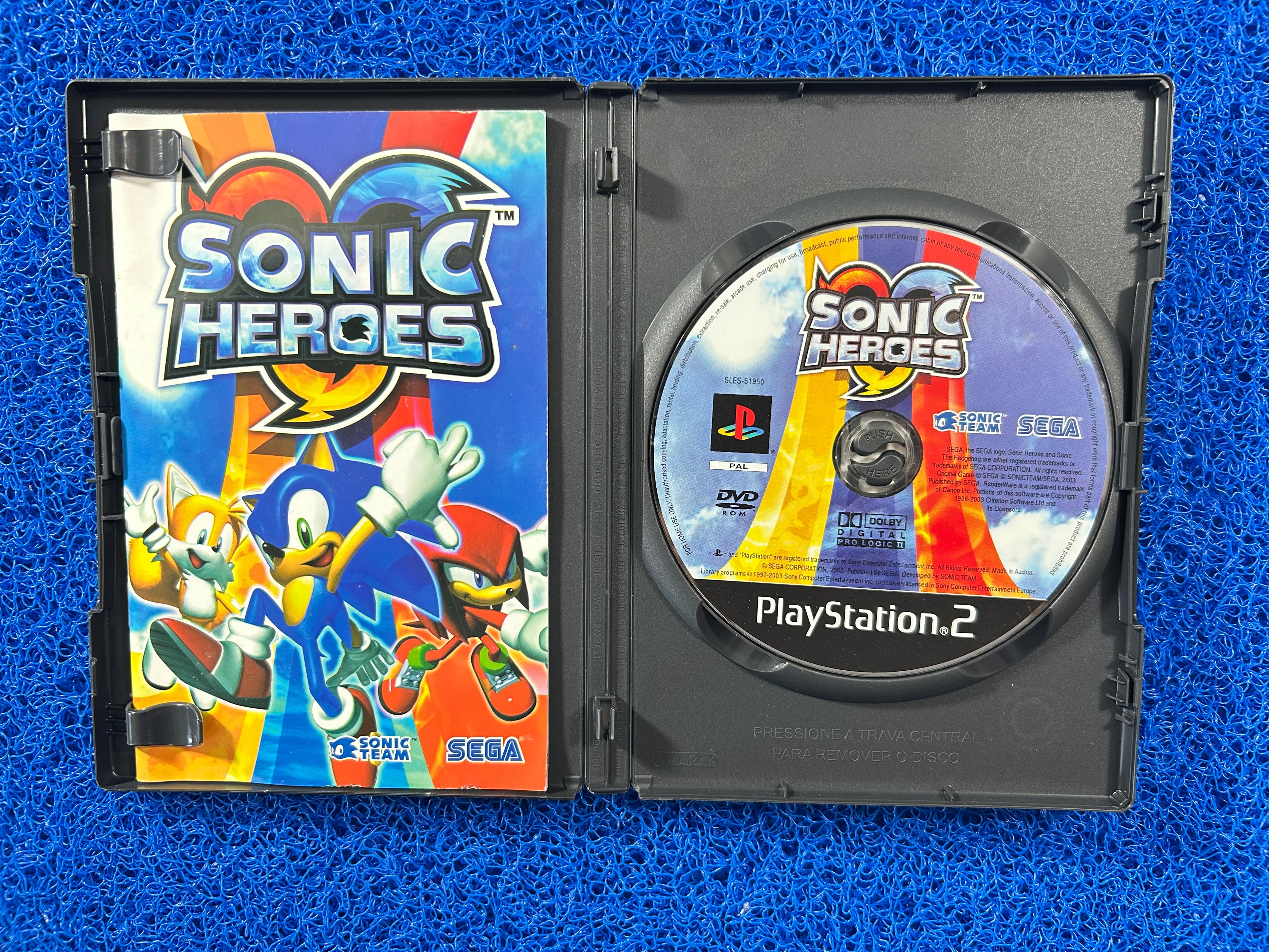 PS2 Sonic heroes (E)