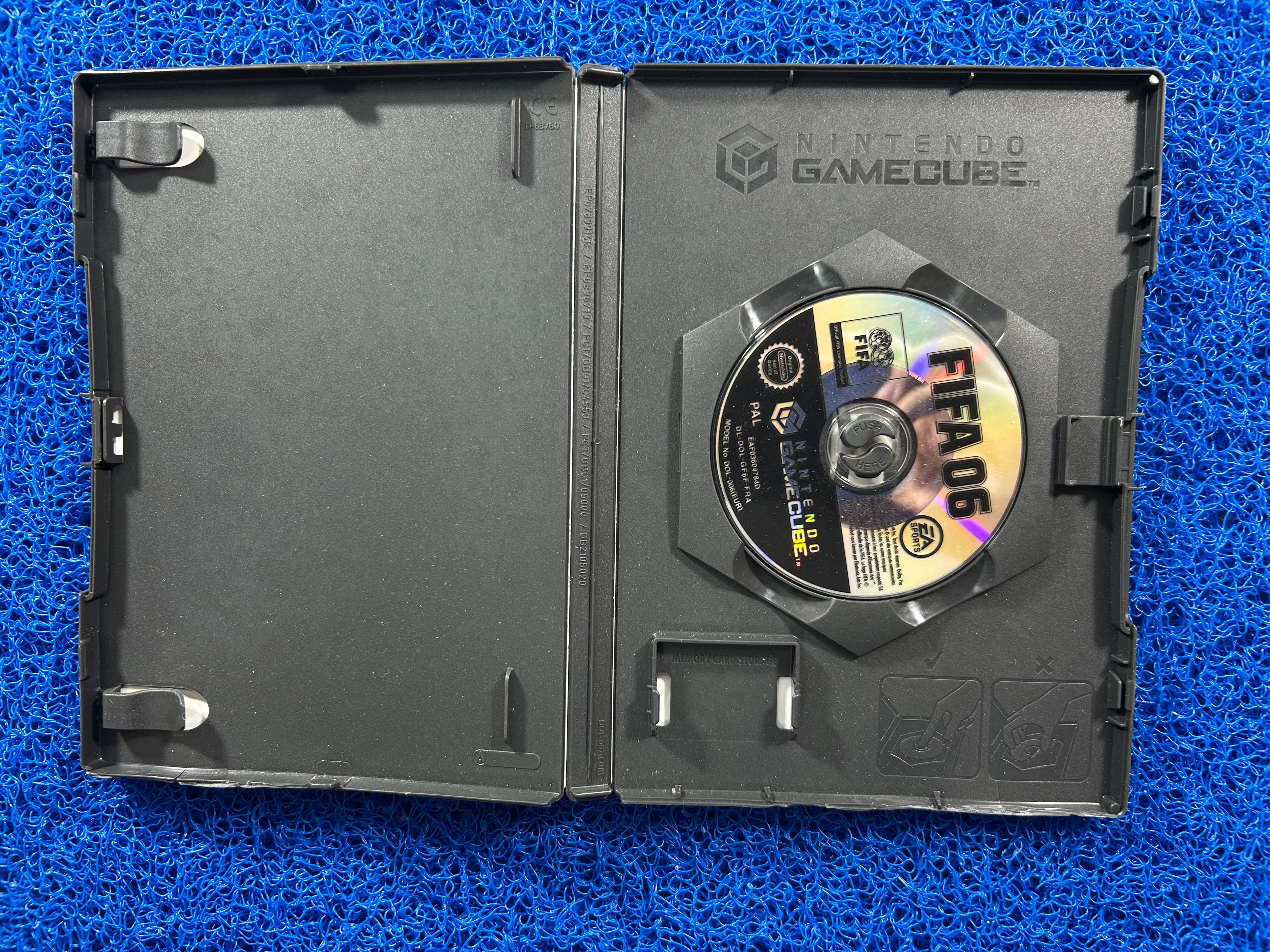GAMECUBE FIFA 06 (E)
