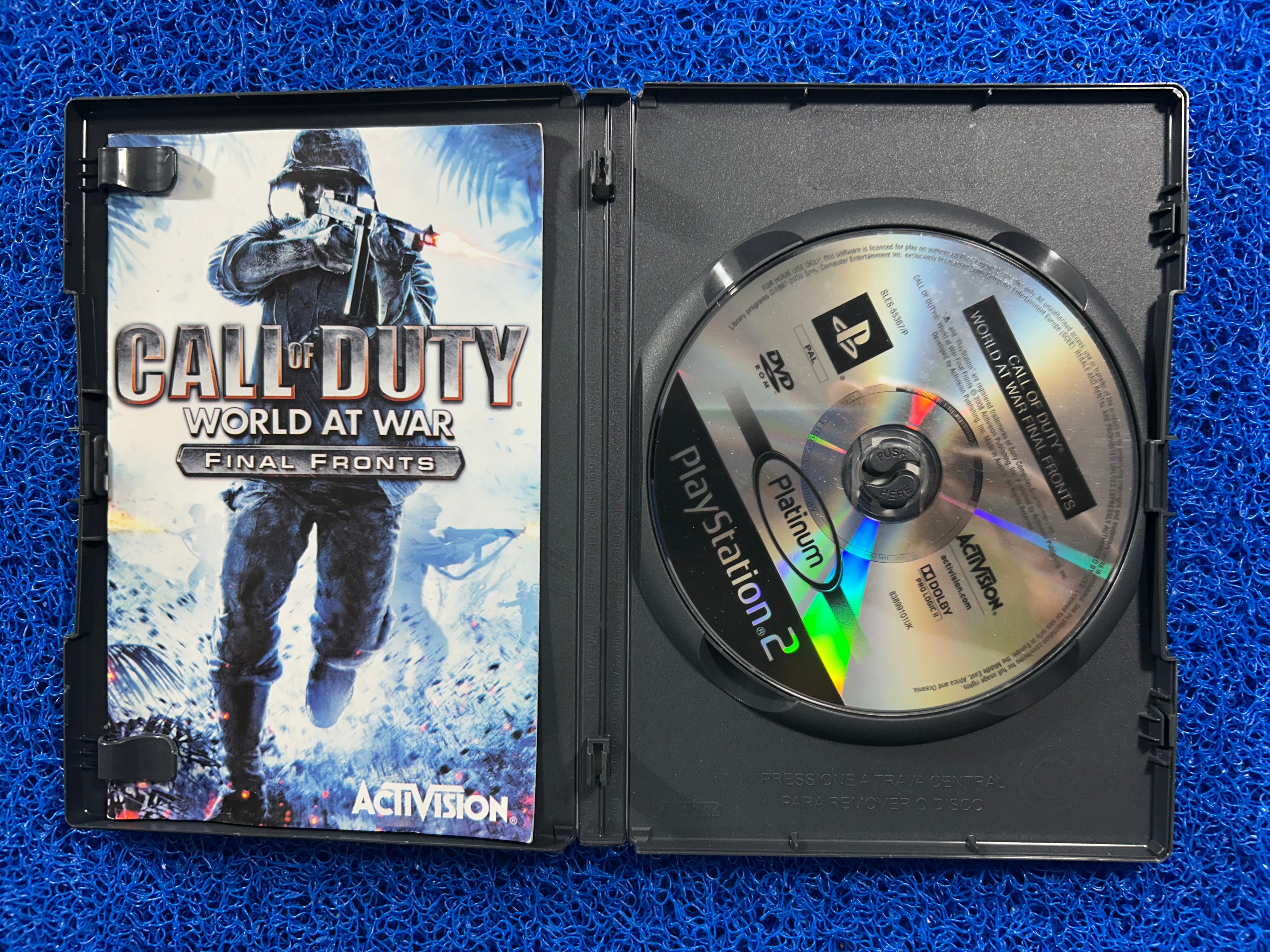PS2 Call of duty word at war (E)