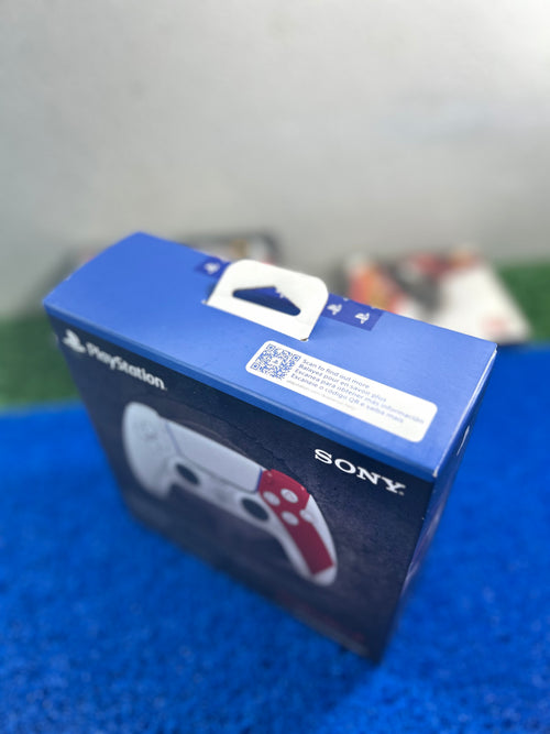ACESSÓRIOS Controle dualsense de PS5 edição God of war (LACRADO)