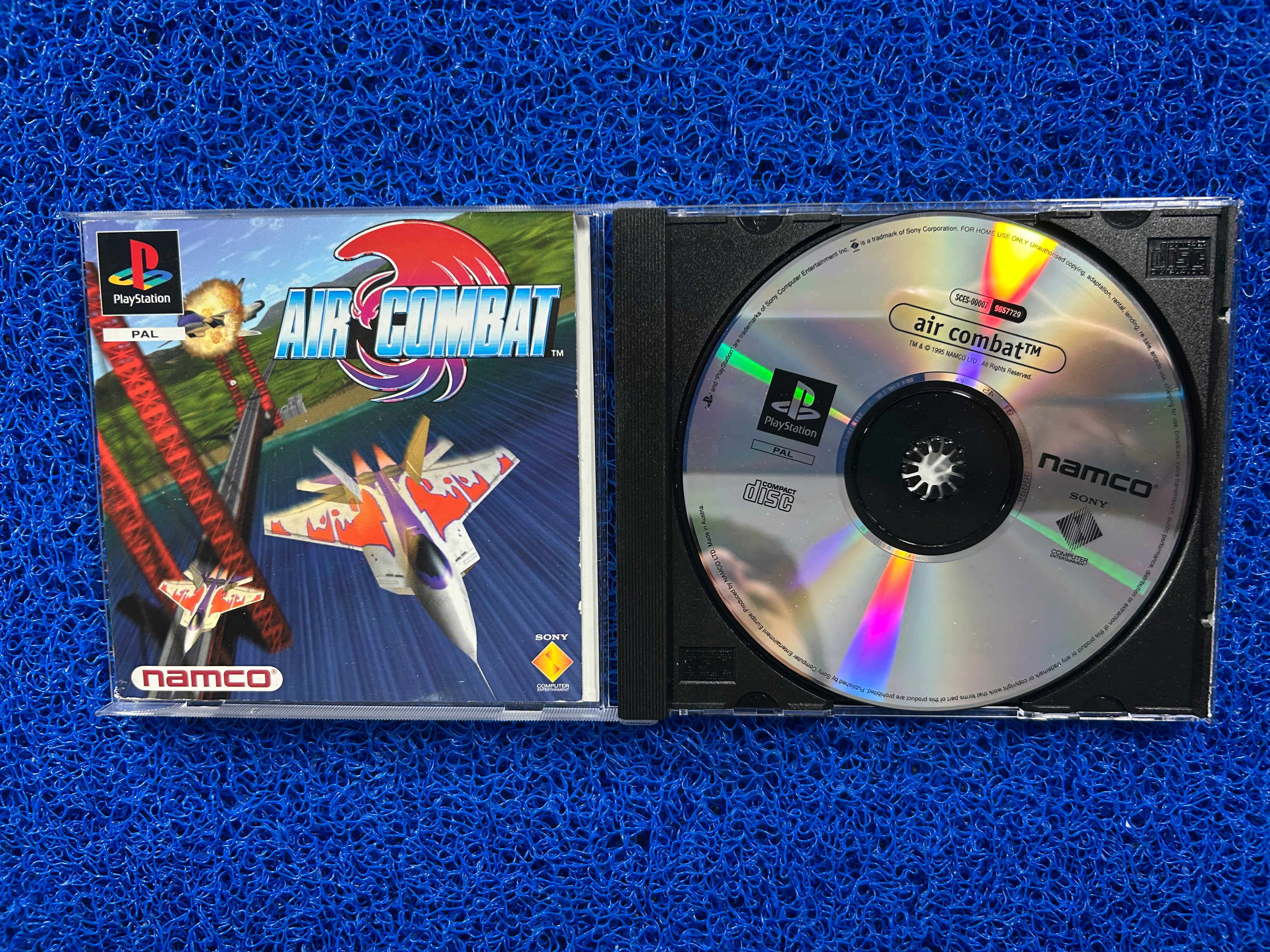 PS1 Ace combat (E)