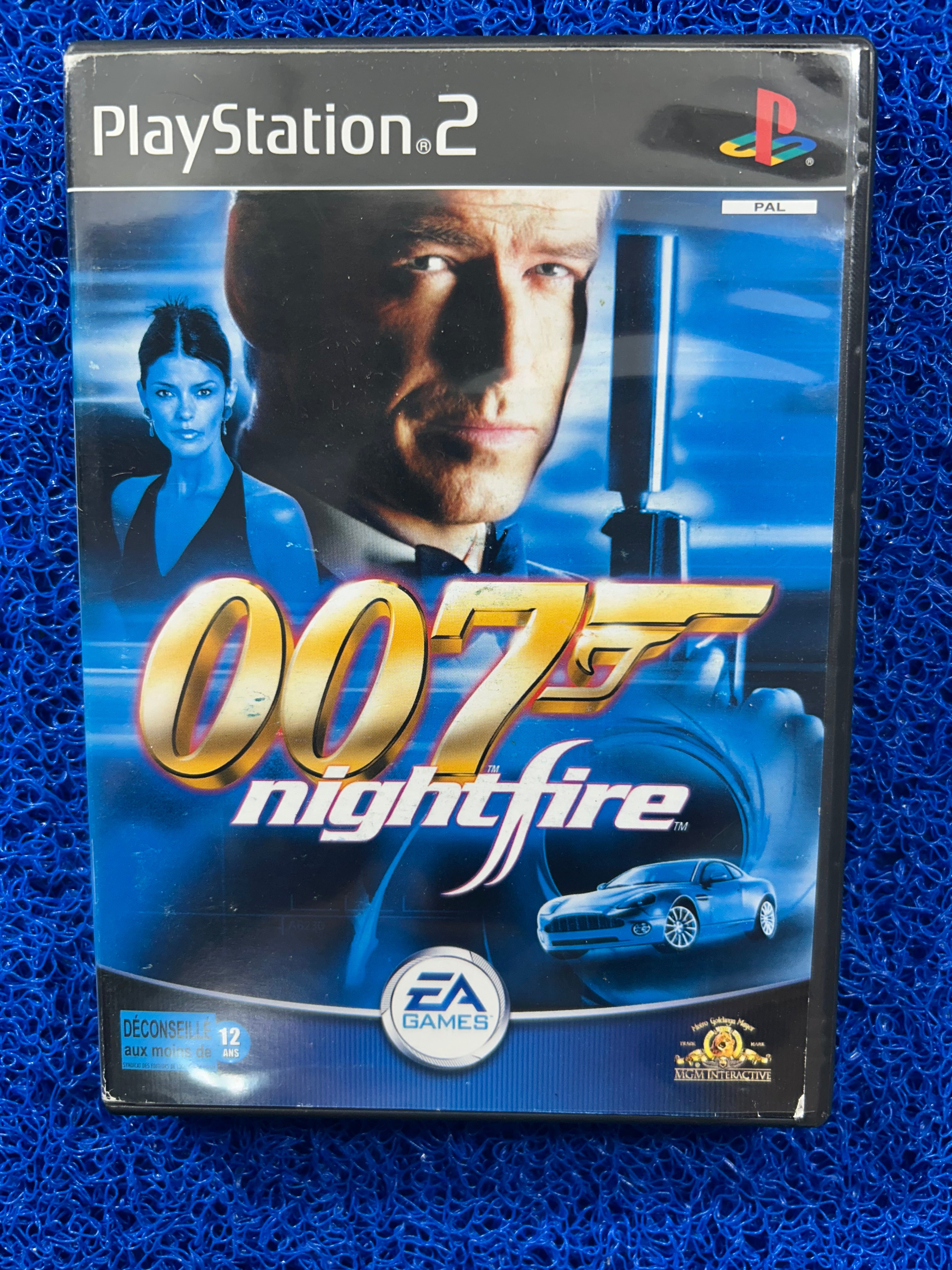 PS2 007 Nightfire (E)